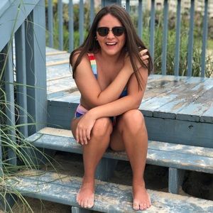 Meet your Posher, Tessa